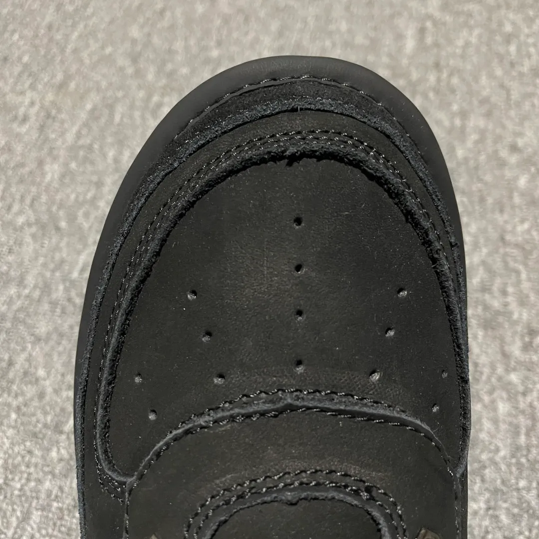 Pick up locally 💰640. The core recommendation is good price. The platform is exclusively for foreign trade. UGG men's snow boots 1097089. The foreign trade platform is full of Z. High-end retail is exclusively for quality. Produced by the production line of a ten-year-old brand shoemaking factory. Pay attention to every detail. Longfeng A-grade genuine sheep fur is integrated. Created in full compliance with the ZP process. Size: 40 41 42 43 44